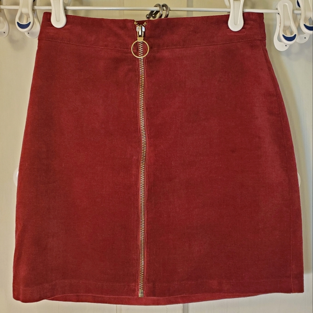 GONE TODAY! NWOT Small Velvet Zip Mini Skirt High Waist Maroon Red Corduroy